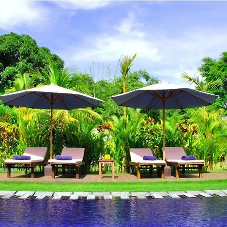 M Two Villas Seminyak Eksteriør billede
