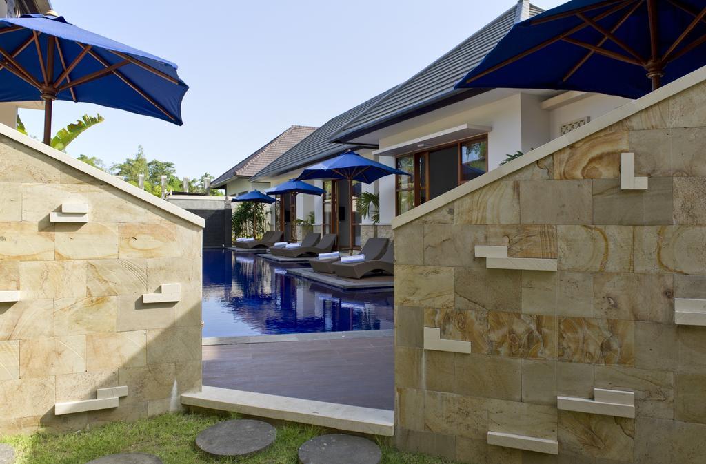 M Two Villas Seminyak Eksteriør billede