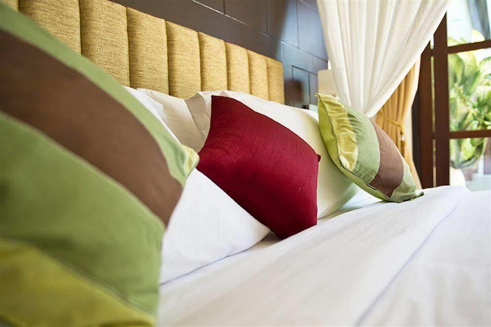 M Two Villas Seminyak Eksteriør billede